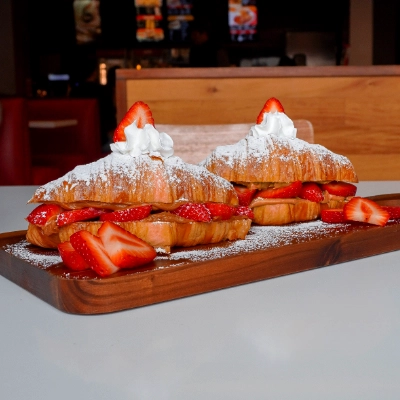 SWEET CROISSANTS